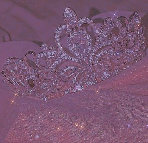 Pink Crown Aesthetic Wallpaper, Pink Aesthetic Crown, Pink Crown Aesthetic, Tiara Wallpaper, Blackpink Crown, Princess Crown Aesthetic, Relax Background, Pink + Core + Aesthetic, Aesthetic Crown