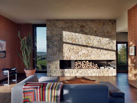 Picturesque dwelling in the Italian countryside Big Fireplace, Homes In Italy, Contemporary Barn, Limestone Fireplace, Countryside House, Home Fireplace, Fireplace Design, Stone Fireplace, Architect Design