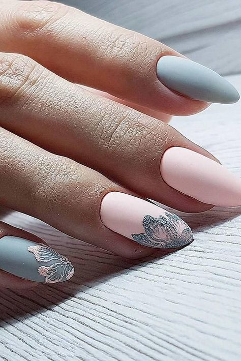 30 Wow Wedding Nail Ideas ❤ nail ideas wedding light grey and pink nails with flowers bridal nails nedozrelova_nailartist #weddingforward #wedding #bride #weddingnails #nailideas Light Pink And Grey Nails, Grey And Pink Nails, Nail Ideas Wedding, Pink Nails With Flowers, Wow Wedding, Wedding Nail Ideas, Nails With Flowers, Veruca Salt, Wedding March