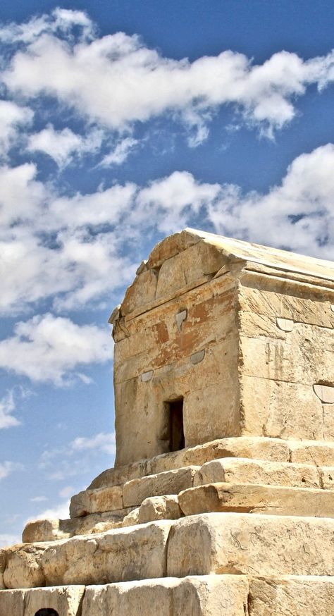 Emperor of 1st Persian Empire Tomb Of Cyrus The Great, Tomb Of Cyrus, Persepolis Iran, Iran Flag, Cyrus The Great, Shiraz Iran, The Shah Of Iran, Iran Pictures, Persian Architecture