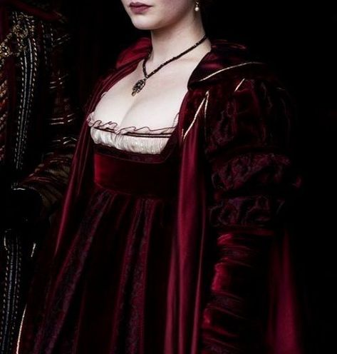 Daena Targaryen, Victorian Vampire, Lucrezia Borgia, The Borgias, 사진 촬영 포즈, Gothic Aesthetic, Sirius Black, Red Aesthetic, Character Aesthetic