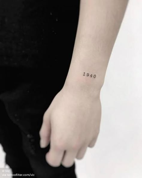 1940 Tattoo Number, Year Hand Tattoo, 1940 Tattoo, Tattoo Toronto, Number Tattoos, Water Tattoo, Temporary Tattoo Designs, Tattoo Reference, Elegant Tattoos