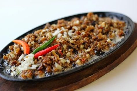 SISIG (PORK,CHICKEN OR TUNA) - #Lutuingbahay Chicken Sisig, Sisig Recipe, Pork Sisig, Pork Hock, Pork Cheeks, Pork Chicken, Filipino Recipes, High Definition, Chicken Recipes