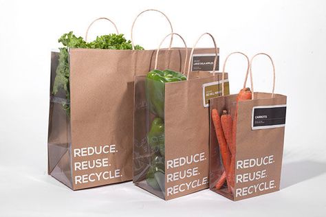 Produce Bag - Created by Savannah-based graphic designer Jelani Prew, this produce bag design makes a beautiful display with a re-imagined grocery bag. The produ... Fresh Produce Packaging, Vegetable Packaging, Organic Packaging, Vegetable Shop, Fruit Packaging, Fruit Shop, Eco Packaging, Packaging Designs, Grocery Bags