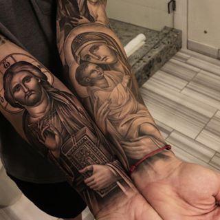 Mother Mary Tattoos, Maria Tattoo, Beautiful Angel Tattoos, Saint Tattoo, Mary Tattoo, Torso Tattoos, Men Tattoos Arm Sleeve, Tattoo Inspiration Men, Stay Blessed