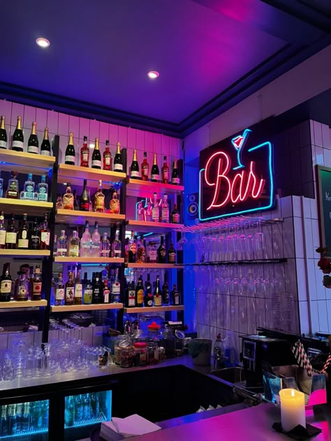 #bar #restaurant #stockholm #led Bar Astethic, Preppy Background, Bar Aesthetic, Arcade Bar, Bedroom Built In Wardrobe, Dream Bars, Nightclub Design, Night Bar, Jazz Bar