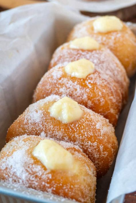 Bomboloni - Italian Doughnuts - Nombeah Bombolini Donut, Italian Bomboloni, Turn Overs, Italian Donuts, Food Network Chefs, Raspberry Cookies, Filled Donuts, Pastry Cream, Lemon Raspberry