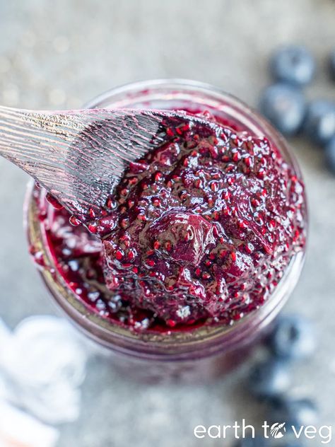 2-Ingredient Blueberry Chia Jam - Earth to Veg Blueberry Chia Jam, Chia Seed Jam, Chia Benefits, Blueberry Season, Chocolate Chia Pudding, Chia Seeds Benefits, Chia Jam, Sugar Intake, Fruit Jam