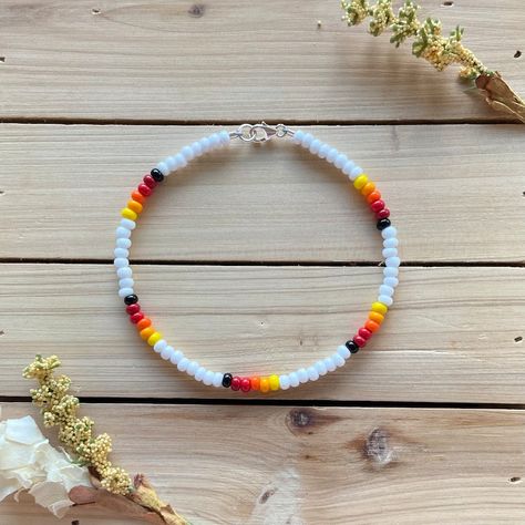 Fire Beaded Anklet Seed Bead Anklet Beach Anklet Ankle - Etsy Canada Soft Summer Jewelry Accessories, Glass Bead Anklet Ideas, Anklet Ideas Bead, Anklet Designs Beads, Beaded Anklets Boho, Beads Anklets Ideas, Seed Bead Bracelet Ideas, Anklets To Make, Diy Anklets