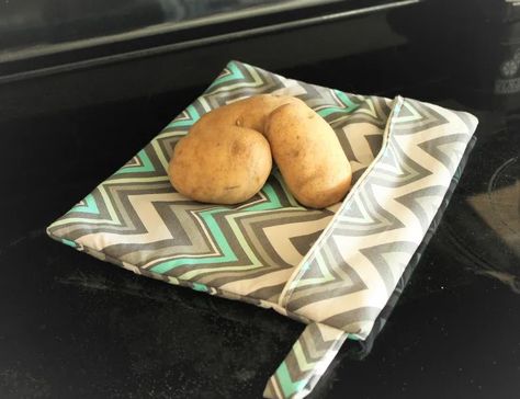 Microwave Potato Bag PDF Sewing Pattern Potato Sack Kitchen Accessories Kitchen sewing image 1 Cozy Bowl Pattern, Fixing Jeans, Quick Baked Potato, Potato Microwave, Casserole Carrier Pattern, Cricut Fabric, Easy Beginner Sewing Projects, Microwave Potato Bag, Sewing Pattern Pieces