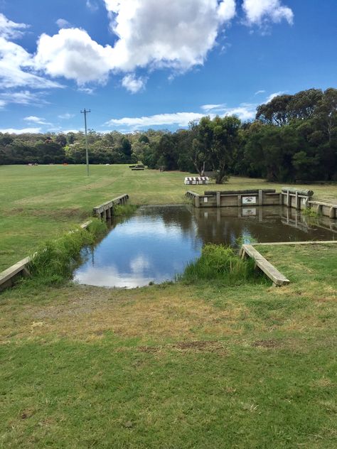 Cross Country Obstacles, Cross Country Course Equestrian, Cross Country Course, Xc Jumps, Eventing Cross Country, Horse Riding Arena, Cross County, Cross Country Jumps, Horse Barn Ideas Stables