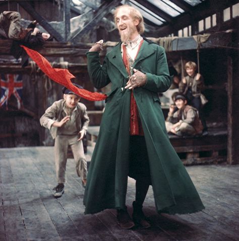 Oliver! 1968  You've Got to Pick a Pocket or Two Oliver Twist Musical, Oliver Twist Characters, Oliver 1968, Oliver The Musical, Oliver Musical, The Rocky Horror Picture Show, Musical Film, Victorian Costume, Oliver Twist