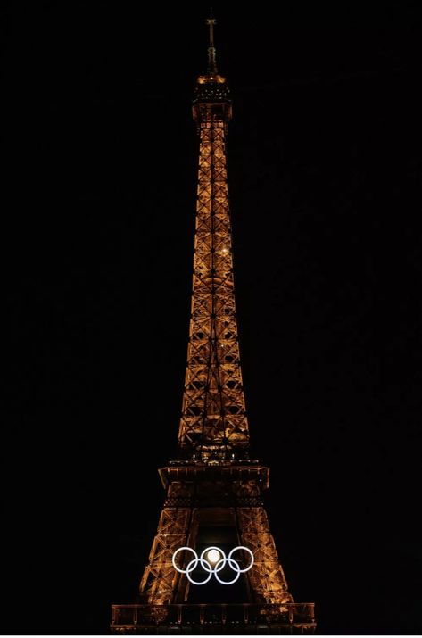 July 2024 Full Moon framed by Eiffel Tower Olympic Rings   PHOTO: LOIC VENANCE Paris Olympics 2024 Iphone Wallpaper, Eiffel Tower Olympics 2024, Eiffel Tower Aesthetic Night, Eiffel Tower Wallpaper Night, Paris Eiffel Tower Aesthetic Night, Olympic Rings, Ring Photos, Full Moon, Eiffel Tower