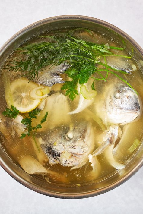 Learn how to make a simple fish stock, fish demi-glace and fish glace from scratch with our easy recipe and never rely on shop-bought stocks again! Fish Stock Recipe, How To Make Fish, Pork Cheeks, Seafood Pasta Recipes, Christmas Dinner Menu, Great British Chefs, Italian Chef, Slow Cooked Beef, Fish Stock