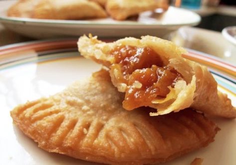 Fried Pies Recipe, Fried Pie, Fried Pies, Love At First Bite, Torte Cupcake, Comfort Food Southern, Perfect Pies, Pie Dessert, First Bite