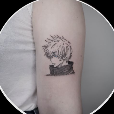 Fineline Anime Tattoo Germany (@robcuello.tattoo) • Instagram-Fotos und -Videos Gojo Satoru Tattoo Ideas, Naruto Tattoo, Tattoo People, Small Girl Tattoos, Anime Tattoo, Leg Sleeve Tattoo, Symbol Tattoos, Jewelry Tattoo, Dream Tattoos