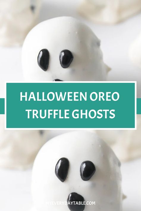 Make these cute Halloween oreo truffles for a fun and easy Halloween treat that’s almost too adorable to eat! Oreo Truffle, Cream Cheese Oreo, Oreo Truffles Recipe, Halloween Oreos, Oreo Balls, Halloween Treats Easy, Christmas Sprinkles, Cheese Cookies, Oreo Truffles