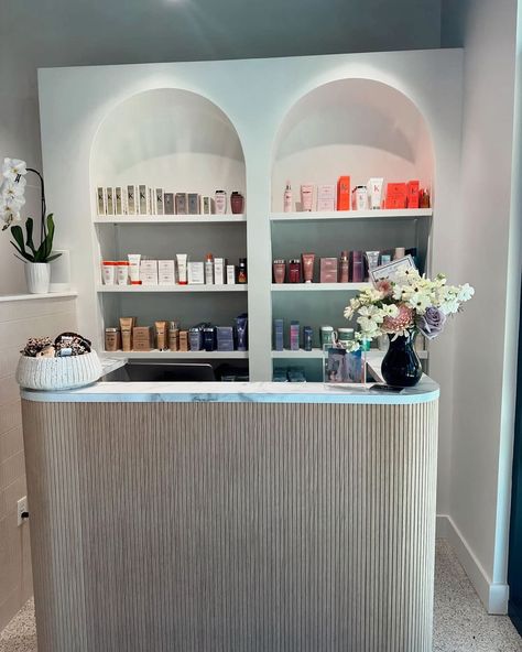 A moment for this custom reception desk at @beautyclub.srb ✨ DM us to start your custom desk today! #salondecor #salonlife #salongoals #hairsalondecor #salonequipment #saloninspo #saloninspiration #salonstyle #salon #beautysalon #salonspa #salonfurniture #discoverunder20k #stylist #americansalon #discoverunder50k #salondesign Salon Front Desk Ideas, Salon Desk, Salon Waiting Area, Salon Reception Area, Shampoo Bowls Salon, Custom Reception Desk, Salon Shampoo, Hair Salon Decor, Shampoo Bowls