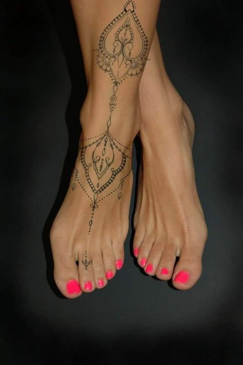 Boho Feet Tattoo, Boho Foot Tattoo, Tattoo On Feet For Women, Elegant Foot Tattoos For Women, Foot Ankle Tattoos For Women, Feet Tatoos Woman, Tattoo Feet Women, Foot And Ankle Tattoos For Women, Cute Feet Tattoos