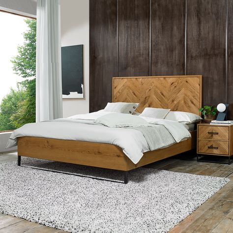 Character Dynamic, Oak Double Bed, Solid Oak Beds, Wooden King Size Bed, Contemporary Bed Frame, Rich Character, Rustic Oak Furniture, Oak Bed Frame, Chevron Headboard