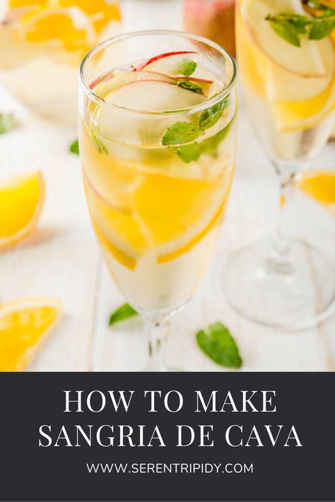 Cava Recipe, Whole Wheat Sandwich Bread Recipe, Cava Sangria, Sparkling Sangria, How To Make Sangria, Wheat Bread Recipe, White Sangria, Sandwich Bread Recipes, Sparkling Drinks