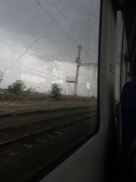 Train Rain Aesthetic, Train Window Aesthetic, Rain Train, Training Playlist, Wanderlust Aesthetic, Islamic Aesthetic, Train Window, Train Wallpaper, Rain Window