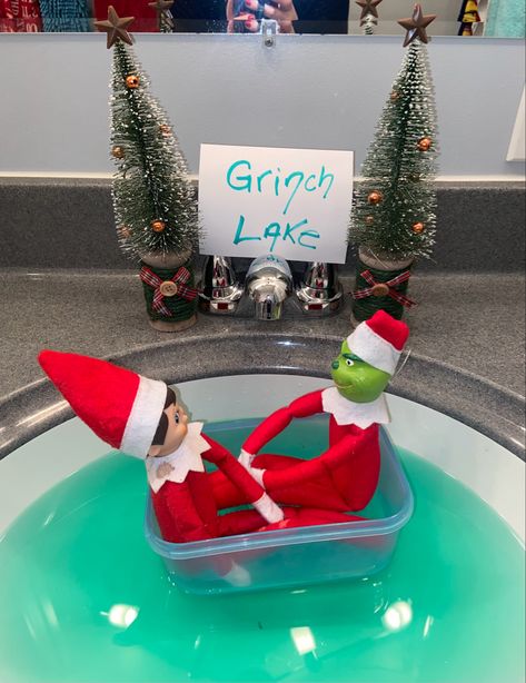 Grinch On A Shelf Ideas, Grinch And Elf Ideas, Elf And Grinch On The Shelf Ideas, Grinch With Elf On The Shelf, Elf On The Shelf Ideas Grinch, Grinch Vs Elf On The Shelf, Elf On The Shelf With Grinch, Elf On Shelf Grinch Ideas, Grinch Elf Ideas