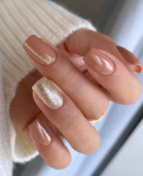 Gold Chrome Nails, Milky Nails, Gold Nail Designs, Gold Nail Art, Gold Glitter Nails, Valentine Nails, Nagel Tips, Beige Nails, Pink Metallic