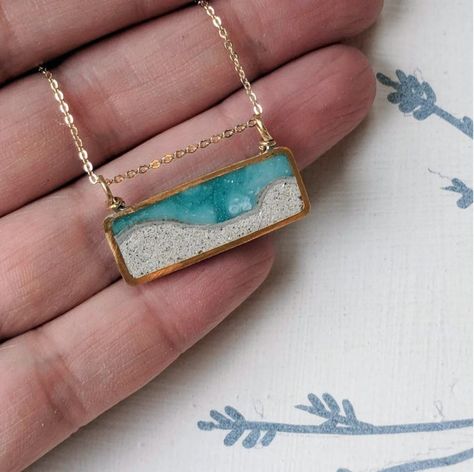 Diy Copper, Wood Resin Jewelry, Beach Scene, Resin Necklace, Copper Pendants, Diy Schmuck, Sea Glass Jewelry, Bijoux Diy, Jewelry Diy