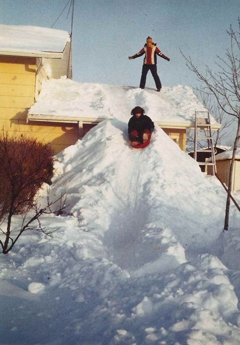 The Nest at Finch Rest: The Blizzard of '78 Apartment Porch, Warsaw Indiana, Winter Poster, Chi Town, Ground Level, My Kind Of Town, Weather Photos, Winter Photos, The Windy City