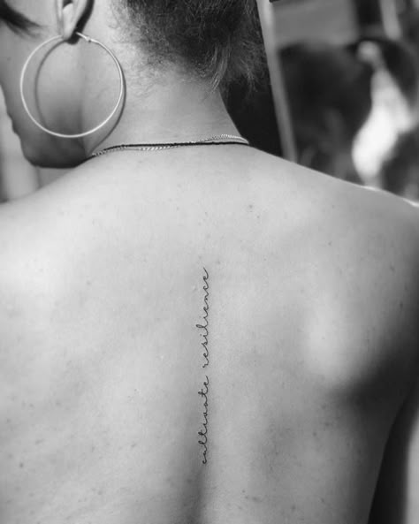 “Cultivate resilience” tattoo on the upper back. Resilience Tattoo, Tato Minimal, Upper Back Tattoos, Petite Tattoos, Inspiration Tattoos, Spine Tattoos For Women, Stylist Tattoos, Spine Tattoo, Back Tattoo Women