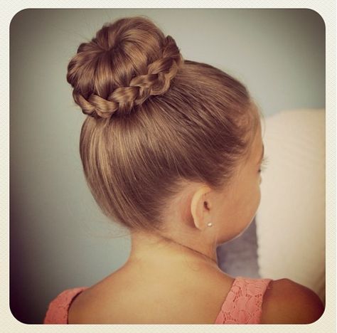 Mercedes Flower Girl Hairstyles Updo, Recital Hair, Communion Hair, Cute Hairstyles Updos, Communion Hairstyles, Cool Hairstyles For Girls, Dance Hair, Flower Girl Hair