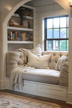 Decor Above Kitchen Cabinets, Home Library Ideas, Cozy Window Nook, Cozy Window, Cozy Window Seat, Cozy Farmhouse Living Room, White Couch, Above Kitchen Cabinets, Casa Vintage