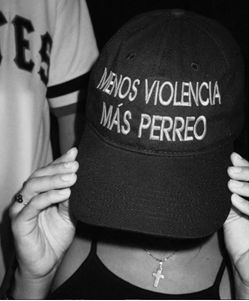 menos violencia mas perreo ✨ Reggaeton Aesthetic Playlist Cover, Latino Playlist Cover, Reggaeton Playlist Cover, Latin Playlist Cover, Spanish Playlist Cover, Nightclubs Aesthetic, Reggaeton Quotes, Old School Reggaeton Aesthetic, Mexican Playlist Covers