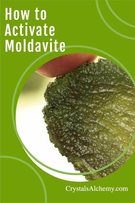 Moldavite is a powerful stone. When activated, it can channel healing energy and bring about your deepest desires. It's important to follow the steps for how to activate moldavite correctly so that you get the most of its power! #howtoactivatemoldavite #moldavite # healingcrystals Moldavite Affirmation, Moldivate Crystal Meaning, Moldivate Crystal, Moldavite Crystal Meaning, Leklai Stone, Moldavite Properties, Pocket Rocks, Pet Healing, Crystal Uses