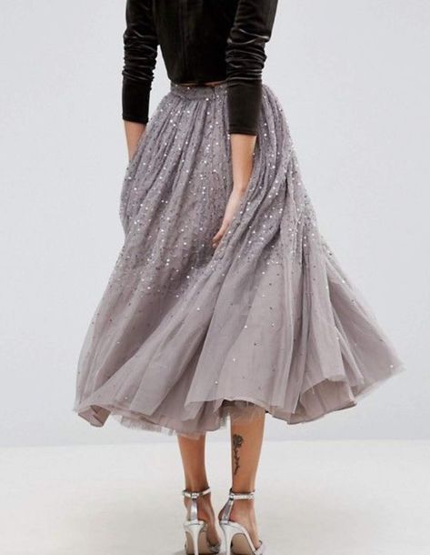 Grey Skirts, Prom Skirt, Trendy Party Dresses, Party Dress Classy, Skirt Tulle, Formal Outfits, Looks Street Style, A Skirt, Mode Inspiration