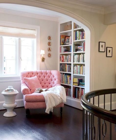 Move over fella's there is a woman cave movement happening & we have 4 awesome ideas to create a woman cave at home.  http://hometipsforwomen.com/forget-man-caves-woman-cave-ideas Cozy Reading Corners, Small Bedrooms, Woman Cave, Pink Chair, Home Libraries, Pool Design, Cozy Reading Nook, Cozy Nook, Reading Room