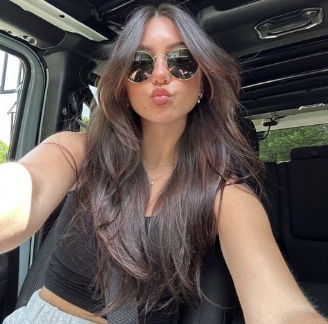 Long Hairstyles Long Layers, Pretty Haircuts For Round Faces, King Curtain Bangs, Partial Bangs Long Hair, Medium Length Haircut For Thick Hair Middle Part, Dark Brown Haircut Ideas, Long Hair With Layers Round Face, Long Brown Haircuts, Long Layers With Face Framing Pieces Straight Hair