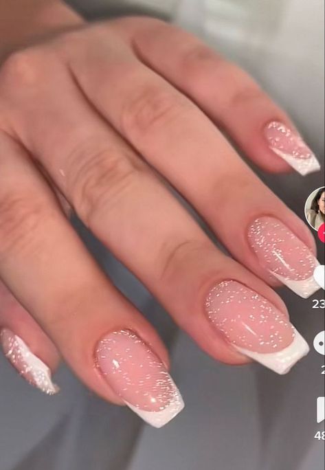 Prom Nails Acrylic Simple, Prom Nails Squoval, Prom 2023 Nails, Sparkly French Tip Nails Square, Cute Simple Prom Nails, Shiny Nail Ideas, Gel Nails For Prom, Silver Nail Designs For Prom, Cute Prom Nails Acrylic