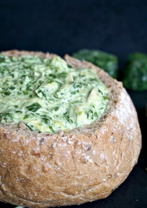 Bread bowl of spinach and artichoke dip Artichoke Dip Bread, Spinach And Artichoke Dip Recipe, Super Bowl Party Food Ideas, Super Bowl Party Food, Spinach And Artichoke Dip, Artichoke Dip Recipe, Bowl Party Food, Thanksgiving Dinner Recipes, Delicious Appetizer Recipes