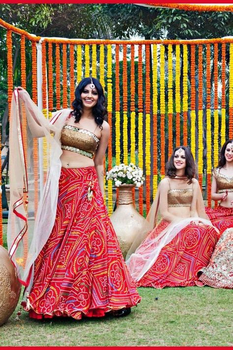 Looking for more off-beat bandhani lehenga and dupatta for your wedding. Click on the link attached below for more such wedding fashion inspiration, ideas and trends.  #indianwedding #shaadisaga #intimatewedding #bridallehenga #indianbridaltrends #uniquelehengastyle #indianweddingtrends #bandhanidupatta #bandhanilehenga #bandhani Red Bandhani Lehenga, Lehenga Bandhani, Bandhani Lehenga, Modest Blouse, Bandhani Dupatta, Rajasthani Dress, Bandhani Dress, Indian Outfits Lehenga, Indian Baby