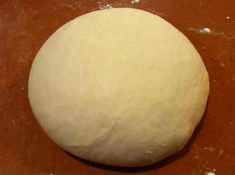 Calzone Dough Recipe Easy, Sweet Pizza Dough Recipe, Sweet Pizza Dough, Croissant Appetizers, Italian Calzone, Calzone Dough, Homemade Calzone, Calzone Recipes, Cooking Lobster