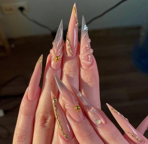 Gel X Stiletto Nails, Sharp Nails Design, Stiletto Nails Art Designs, Nail Stilleto Ideas, Stiletto Nails Pink, Nail Art Stiletto, Stiletto Nail Ideas, Short Stiletto Nails, Stilleto Nails Designs