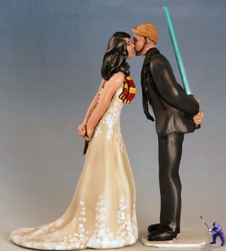 Nerd Wedding Cake, Geek Wedding Cake, Nerdy Wedding Cakes, Gamer Wedding, Star Wars Wedding Theme, Nerd Wedding, Geeky Wedding, Nerdy Wedding, Harry Potter Wedding Theme