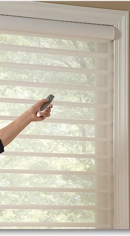 Hunter Douglas Silhouette  Blinds Modern Window Blind, Persiana Sheer Elegance, Hunter Douglas Silhouette, Hunter Douglas Blinds, Sheer Blinds, Bathroom Blinds, Modern Blinds, Living Room Blinds, Motorized Blinds