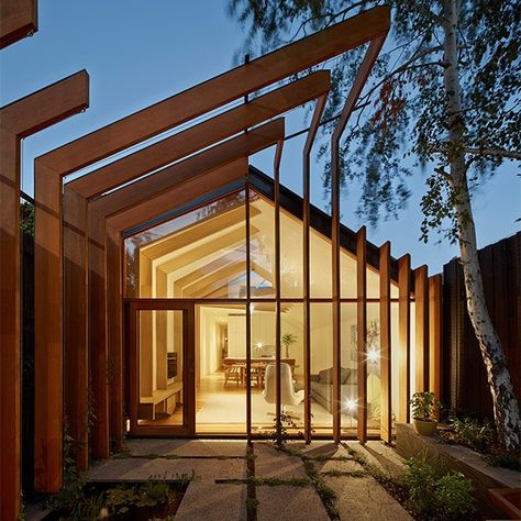 These striking contemporary homes highlight high-design from the land Down Under Architecture Courtyard, Timber Architecture, Cross Stitch House, Modern Extension, Melbourne House, Glass Walls, Architect House, House Entrance, Architectural Inspiration