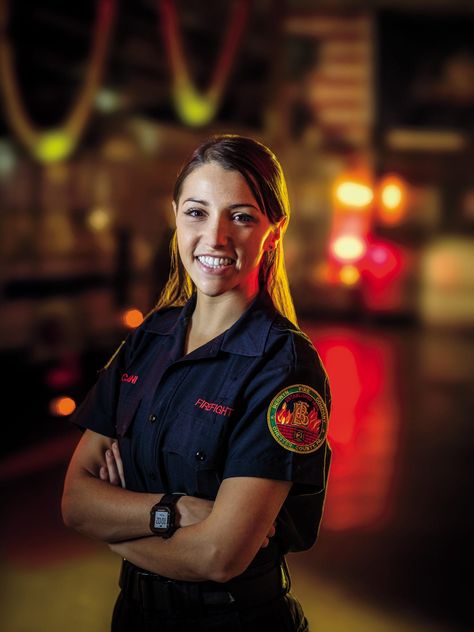 Women Firefighters, Environmental Photography, Firefighter Photography, Firefighter Calendar, American Firefighter, Fire Hall, Firefighter Paramedic, Firefighter Humor, Firefighter Pictures