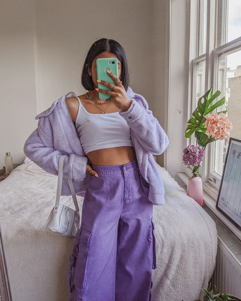 Rubi’s Instagram profile post: “sending love & positivity 💜 @asos 💞this fit and more in my monochrome outfits youtube video now live, link in bio 🌈” Mode Pastel, Mode Purple, Purple Fits, Pastel Outfit, Monochrome Outfit, Purple Pants, Purple Outfits, Indie Outfits, Sunderland