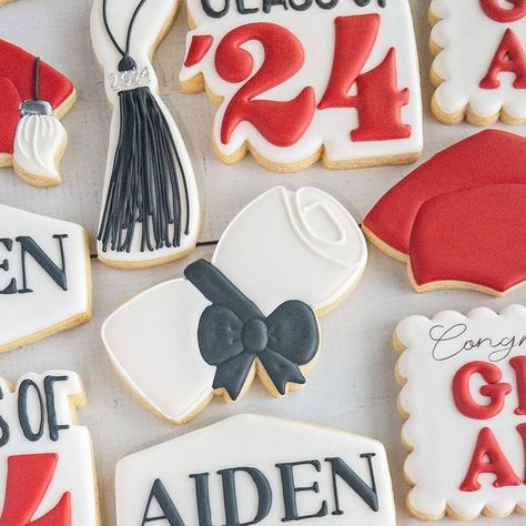 Stacy’s Sweets on Instagram: "Congratulations to Class of ‘24 graduate Aiden! 🎓

#graduation #graduationcookies #classof2024 #cookies #cookiesofinstagram #decoratedcookies #sugarcookies #sugarcookiesofinstagram #grad #congratsgrad #gradcookies #diplomacookies #dfwcookies #fortworthcookies #hasletcookies #stacyssweets" Graduation Cookies Decorated 2024, Class Of 2024 Cookies, Grad Sugar Cookies, Girly Graduation Cookies, 2024 Grad Cookies, Graduation Cookies 2024, High School Graduation Cookies, Graduation Sugar Cookies 2024, Graduation Cookies