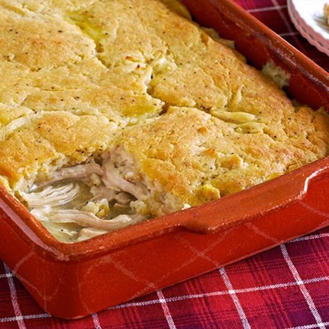 Tricia Yearwood Recipes, Super Bowl Dinner, Trisha Yearwood Recipes, Chicken Pie Recipe, Chicken Casseroles, Buttermilk Chicken, Trisha Yearwood, Chicken Pie, Pot Pies Recipes